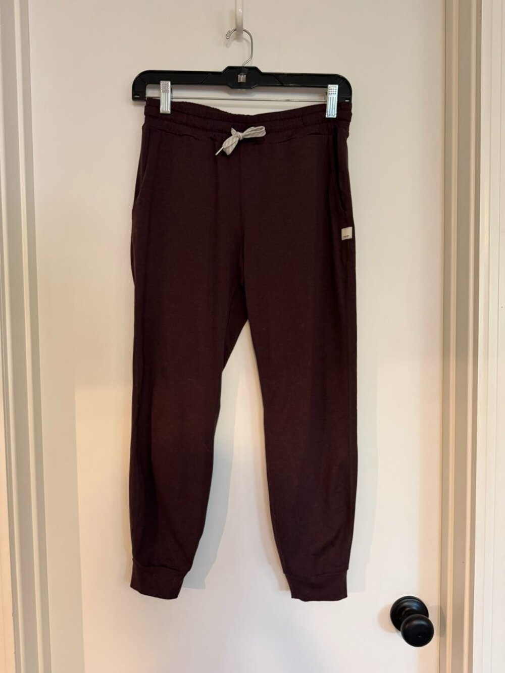 Vuori Chocolate Brown Joggers - Sz XS